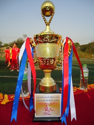 Bóng đá Phong Điền 2014