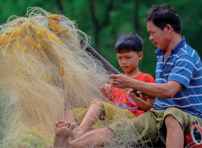 Làng nghề đan lưới Vân Trình