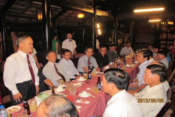 Giao lưu Huyện Uỷ 2013