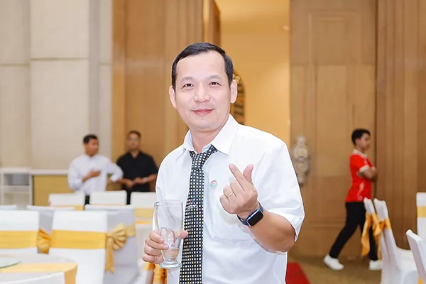 Doanh nhân tiêu biểu Phan Văn Hiếu