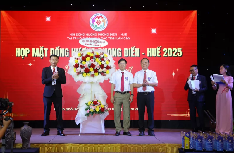 Ảnh liên quan