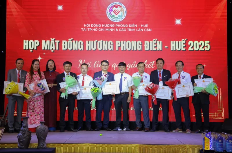 Ảnh liên quan