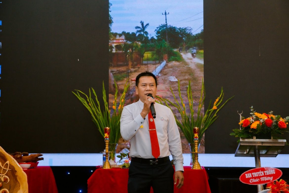 Ảnh liên quan
