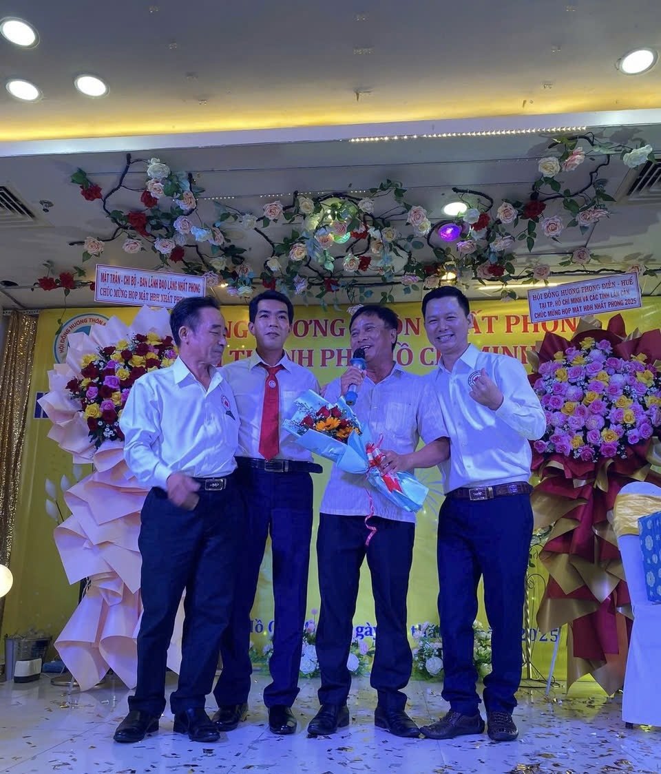 Ảnh liên quan