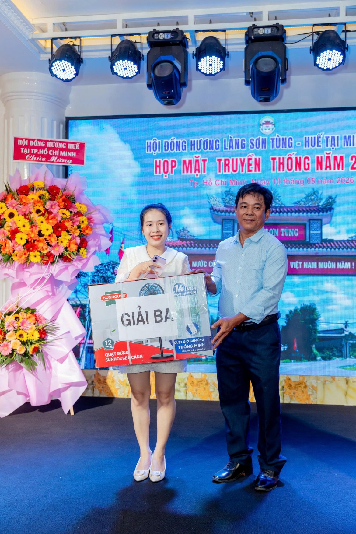 Ảnh liên quan