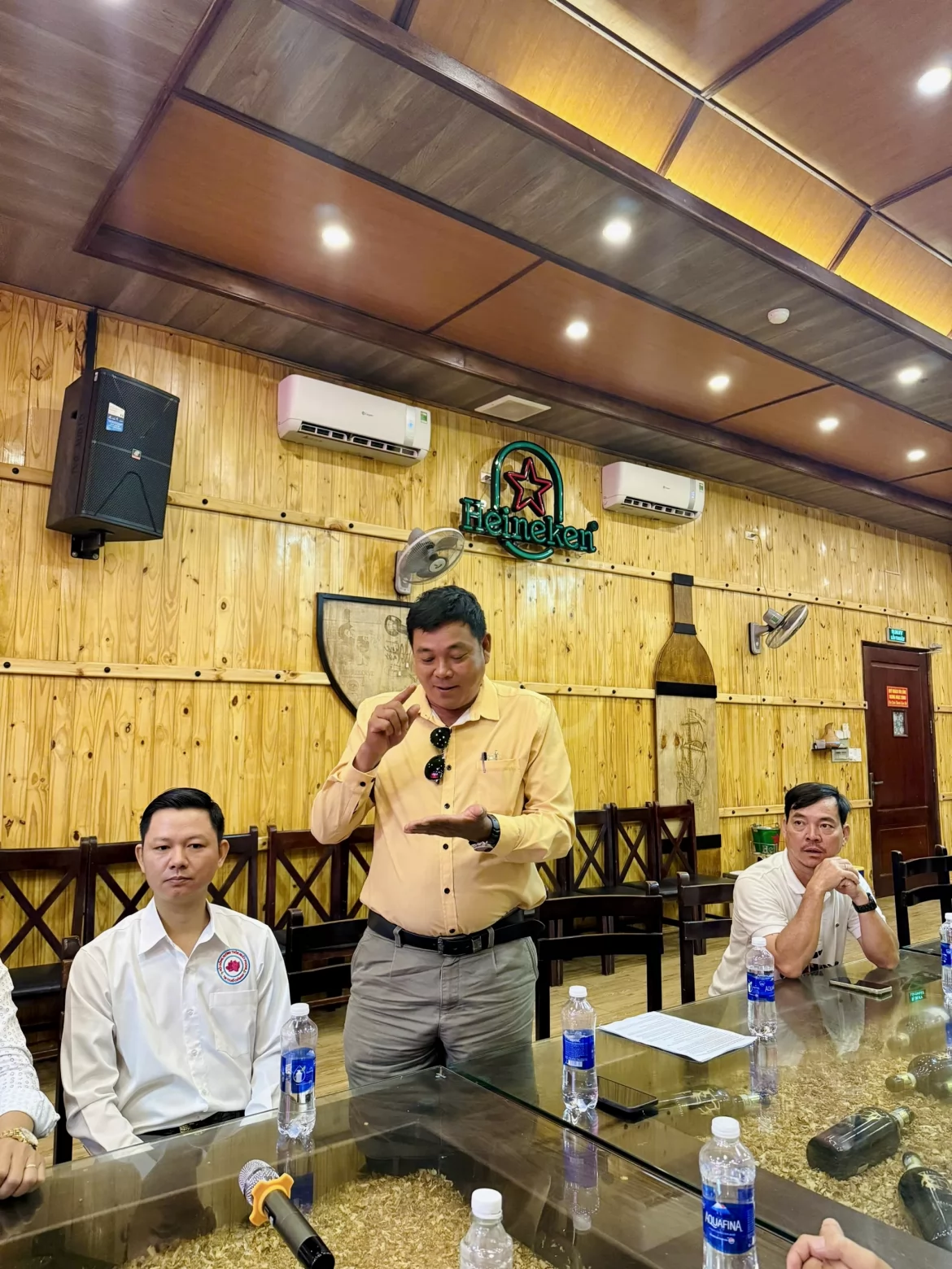 Ảnh liên quan