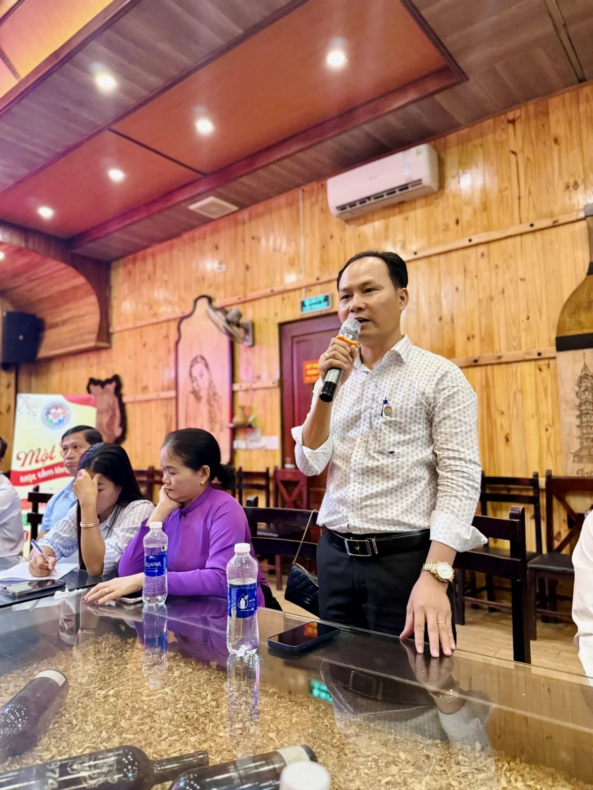 Ảnh liên quan