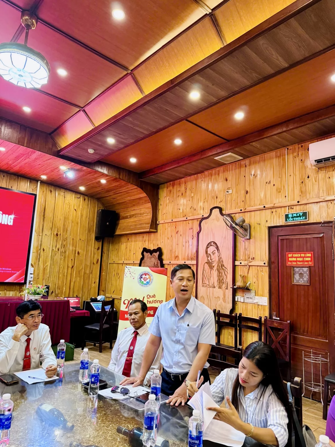 Ảnh liên quan