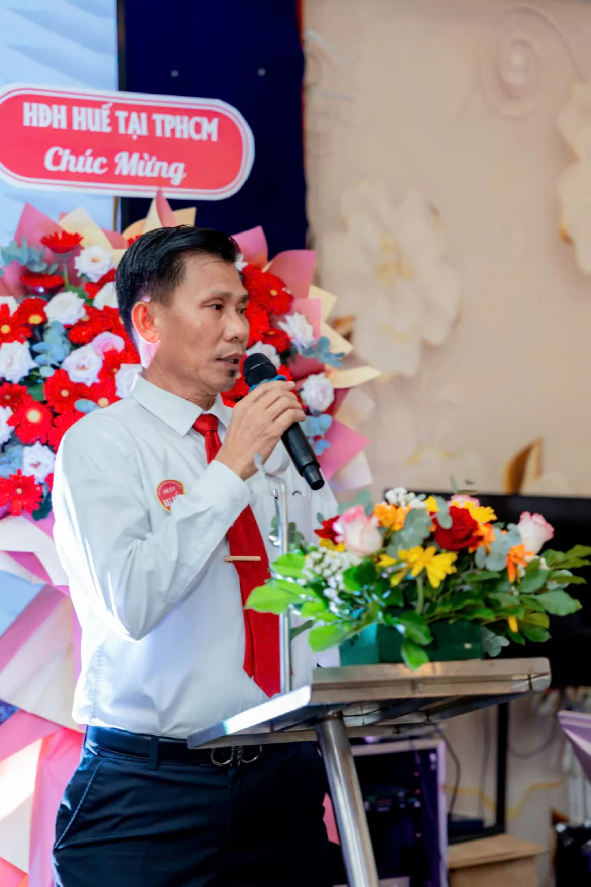 Ảnh liên quan
