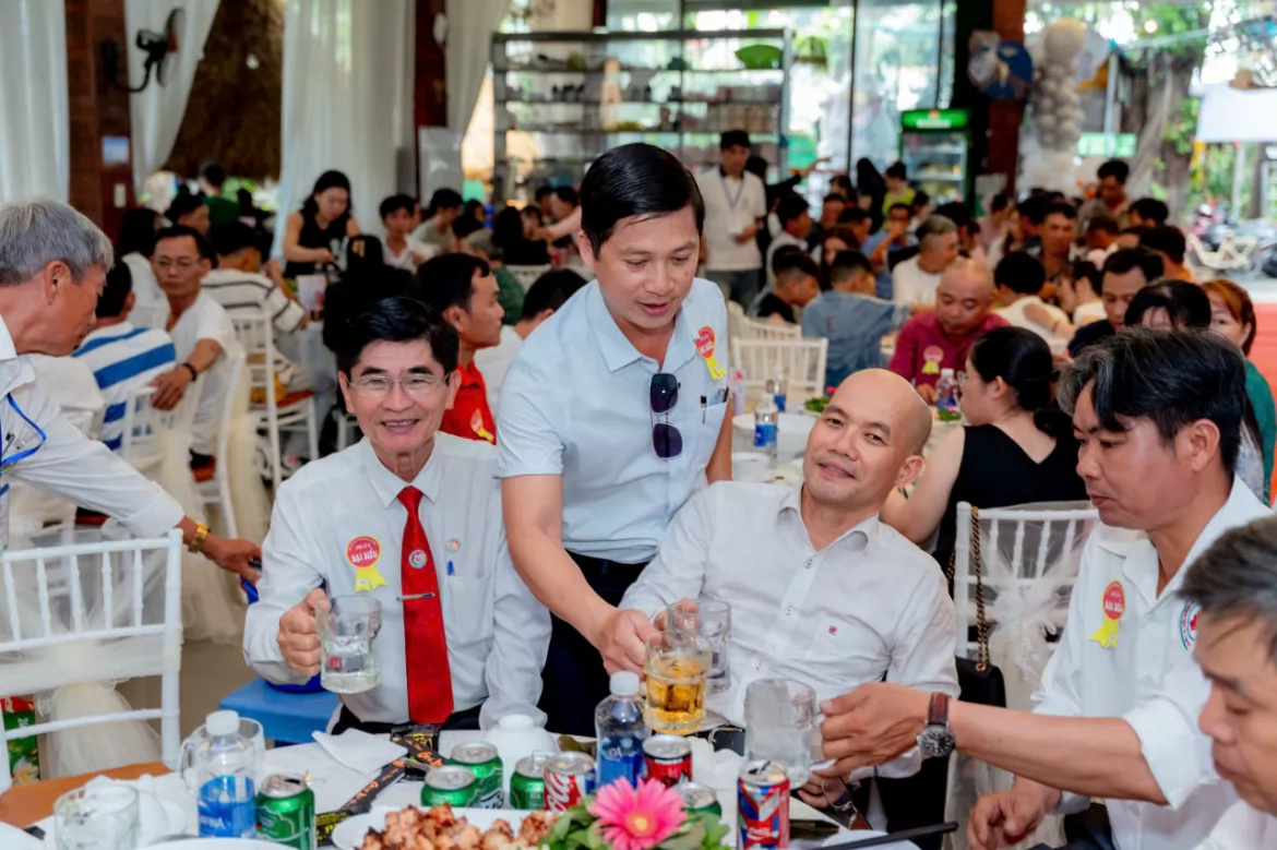 Ảnh liên quan