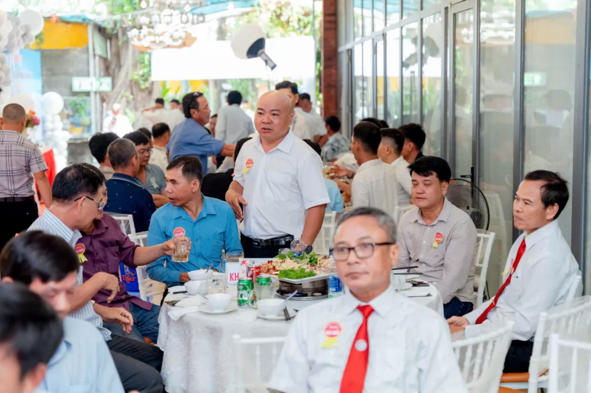 Ảnh liên quan