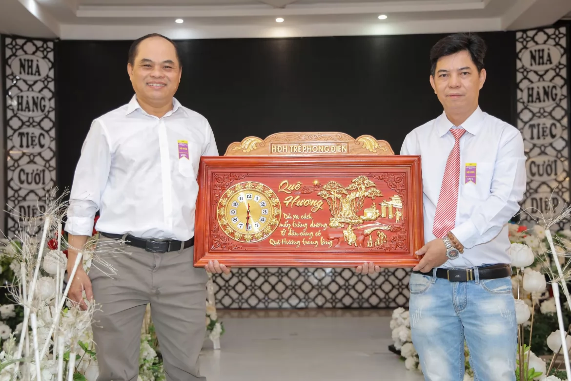 Ảnh liên quan