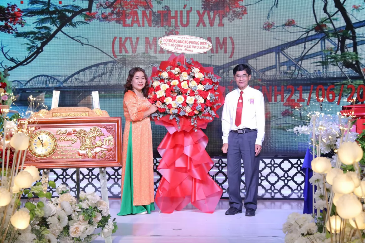 Ảnh liên quan