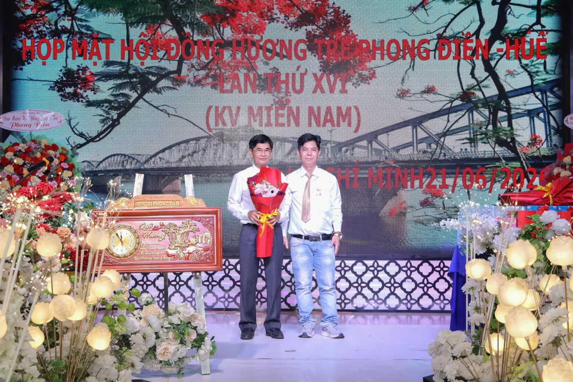 Ảnh liên quan