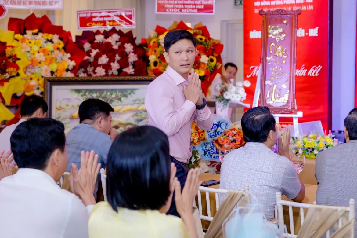 Ảnh liên quan
