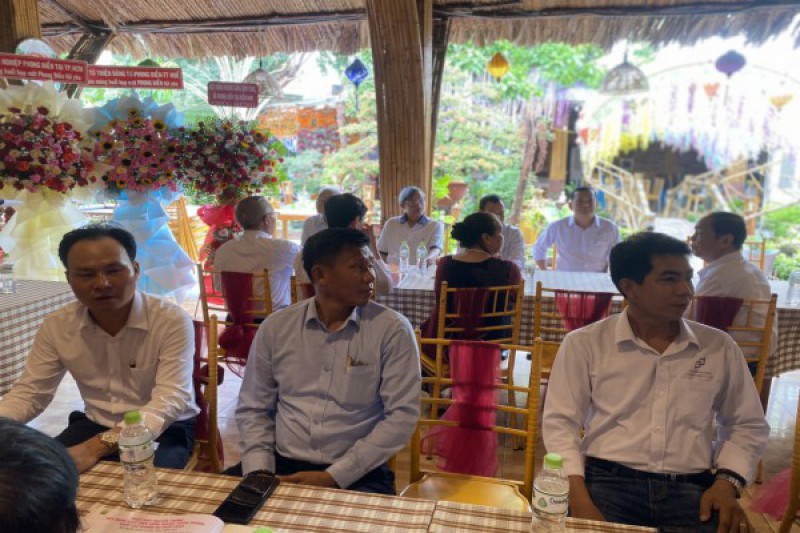 Ảnh liên quan