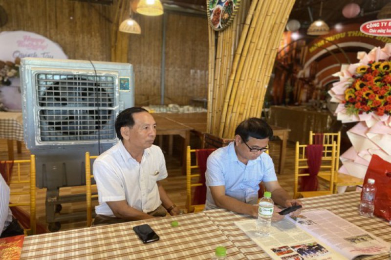 Ảnh liên quan