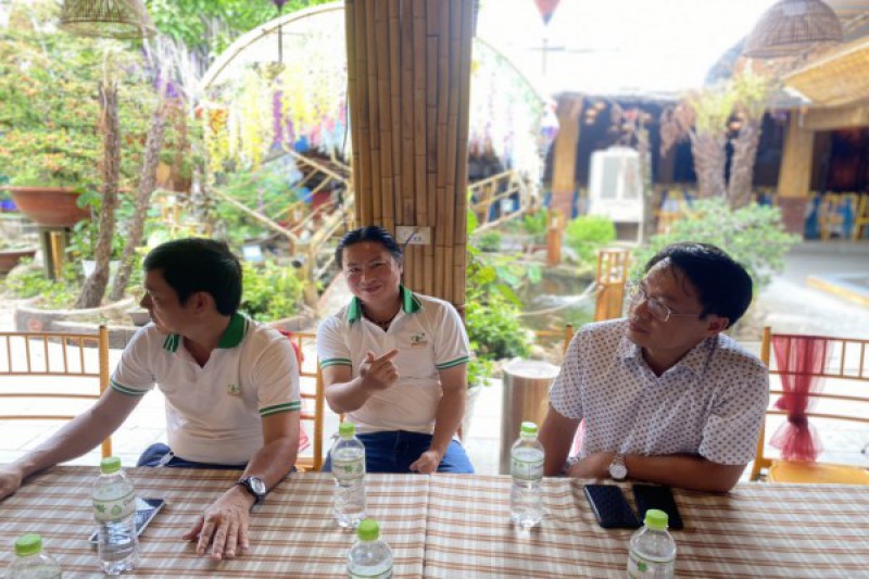 Ảnh liên quan