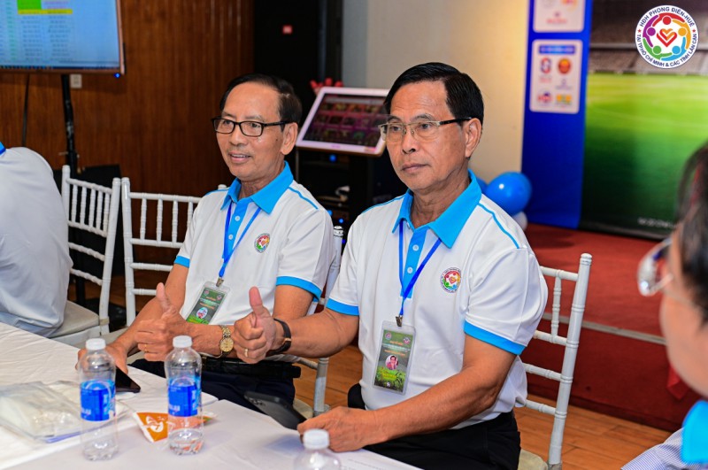 Ảnh liên quan