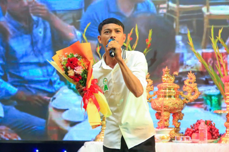 Ảnh liên quan