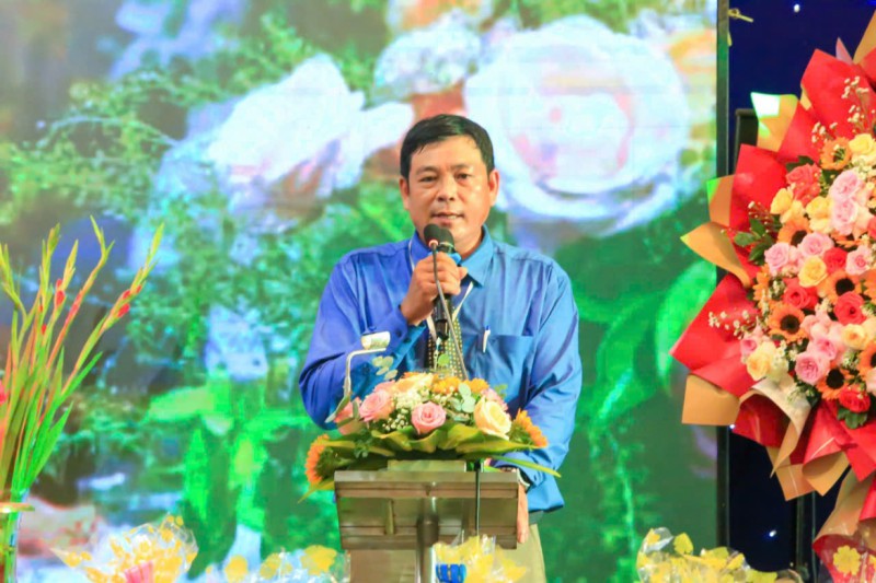 Ảnh liên quan