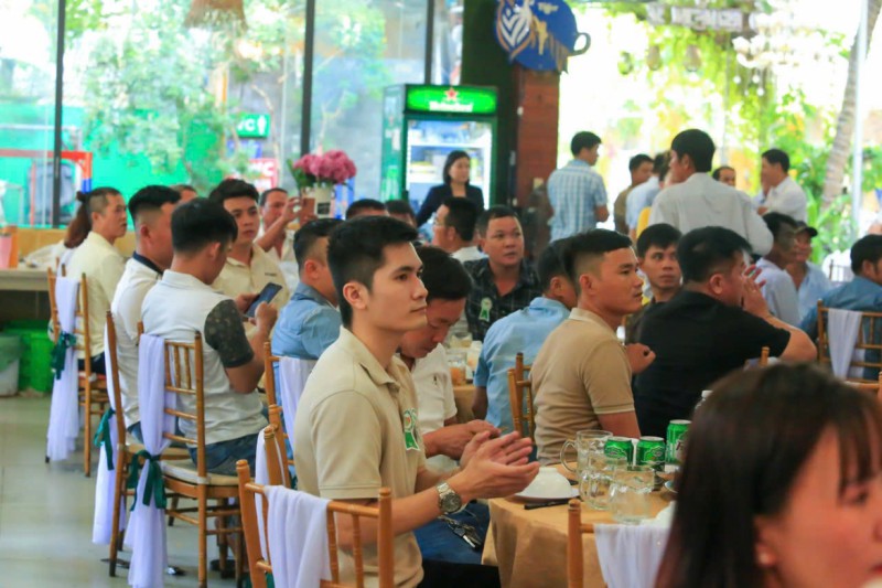 Ảnh liên quan
