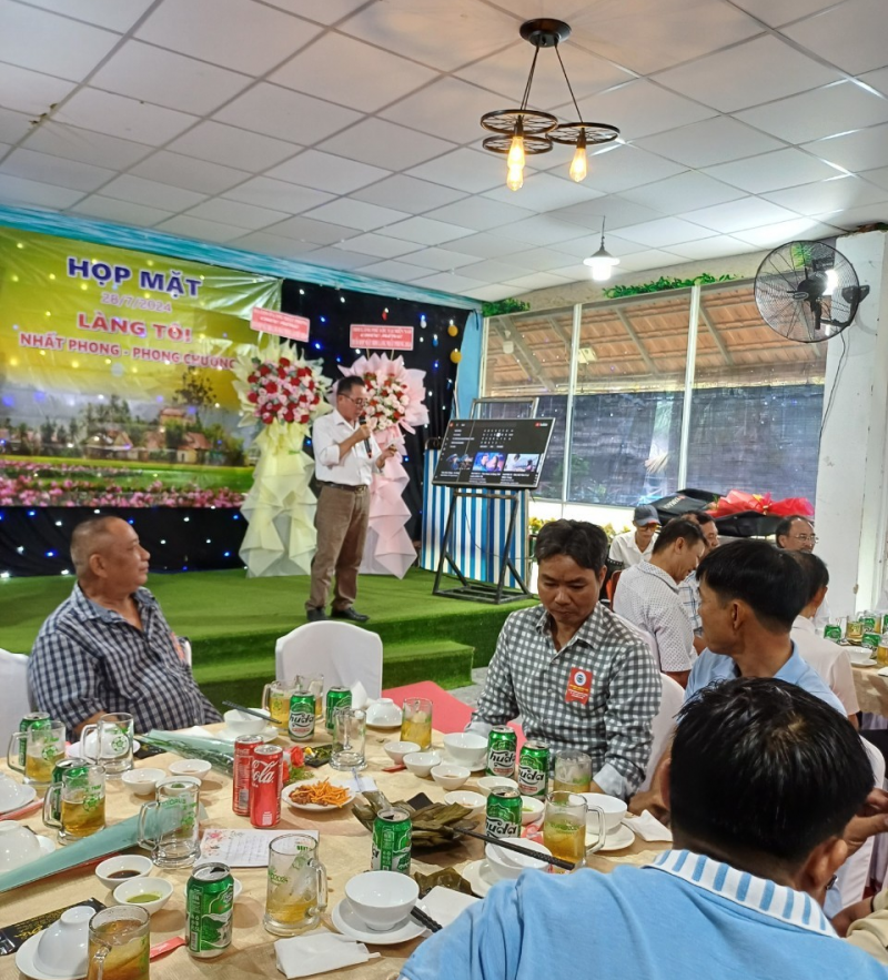 Ảnh liên quan