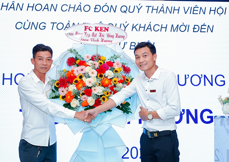Ảnh liên quan