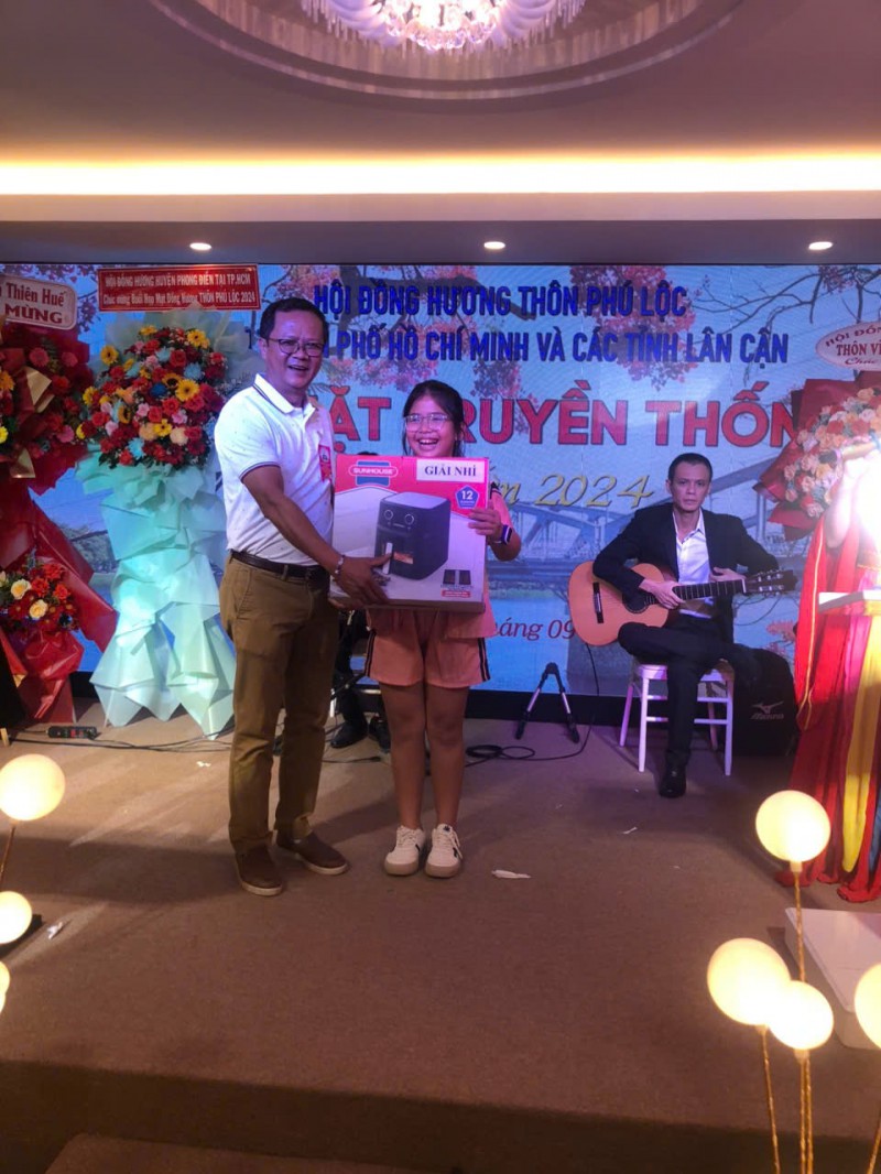 Ảnh liên quan