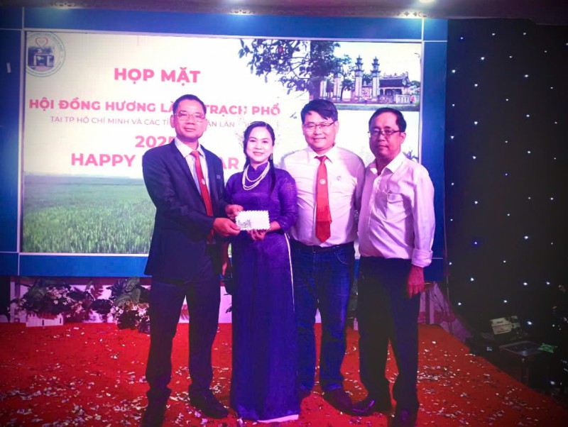 Ảnh liên quan