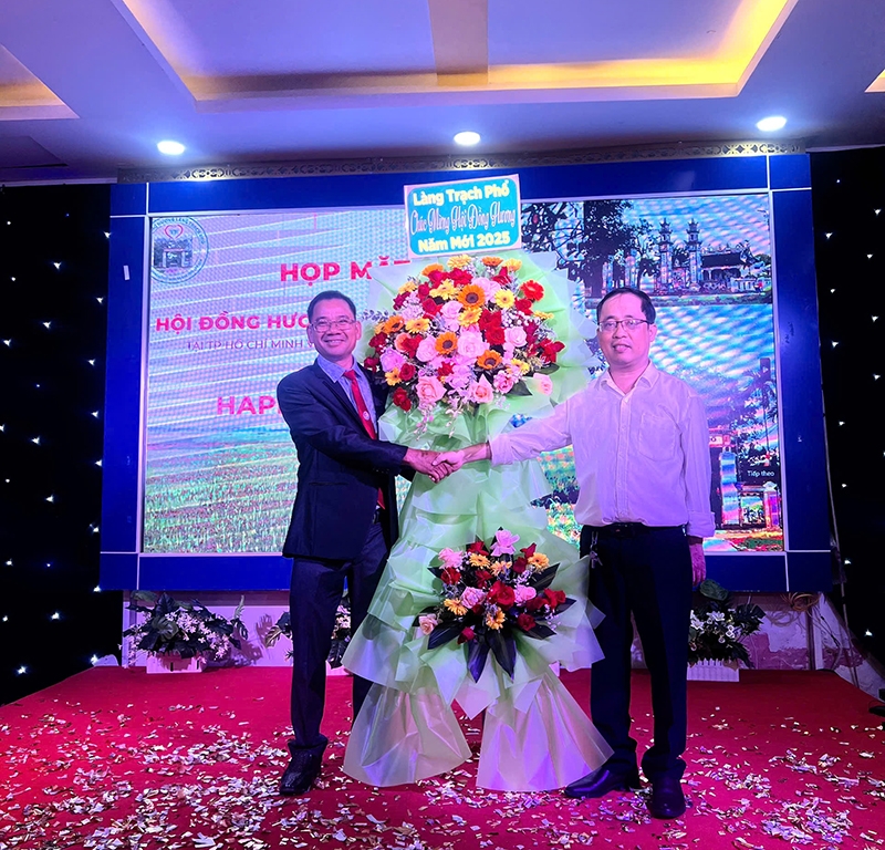 Ảnh liên quan