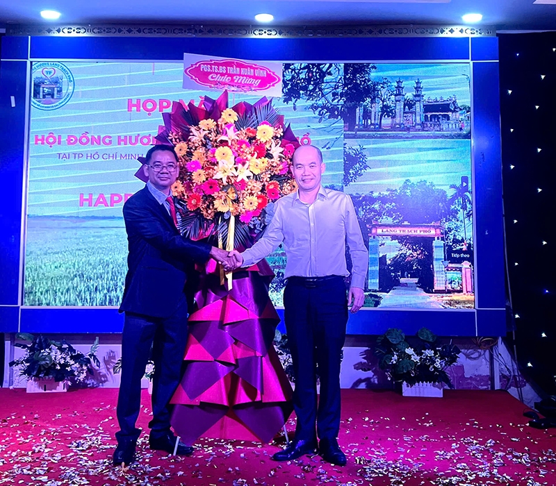 Ảnh liên quan